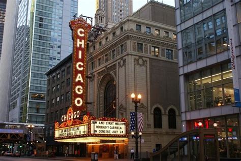 Chicago Theatre Behind-the-Scenes Tour 2024