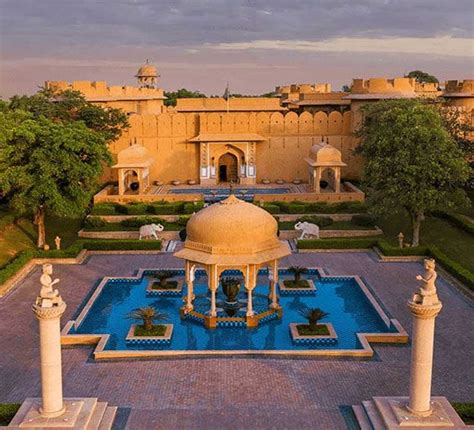 luxury Hotels Resorts Jaipur, luxury hotels Jaipur