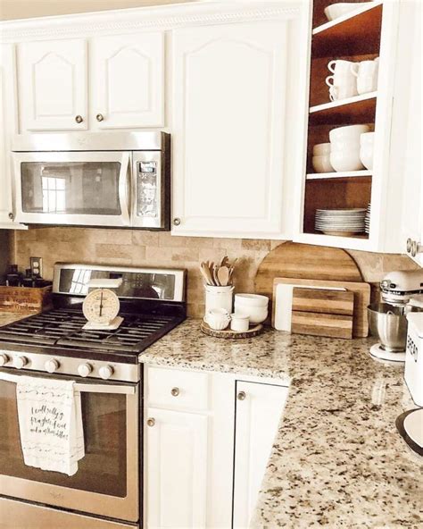 28 Backsplash Ideas for White Cabinets and Granite Countertops