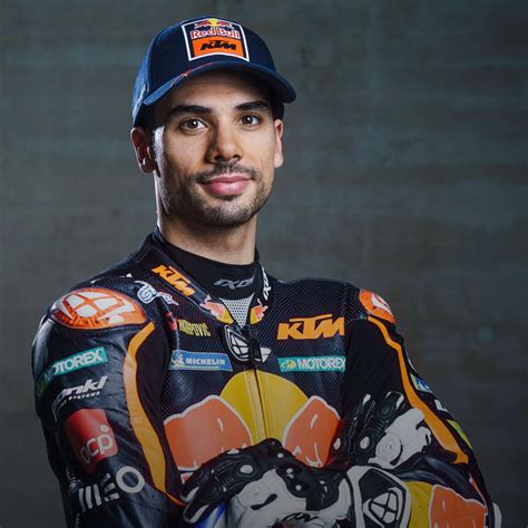 MotoGP, Oliveirakonfirmohet si 'mbreti i shiut'; Bagnaia kërcënon ...