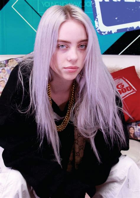 Billie Eilish Style, Clothes, Outfits and Fashion • CelebMafia