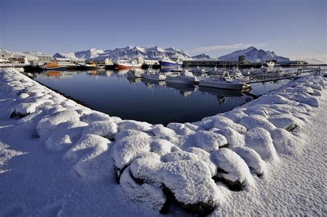 How to travel to Höfn during winter - Visit Vatnajökull