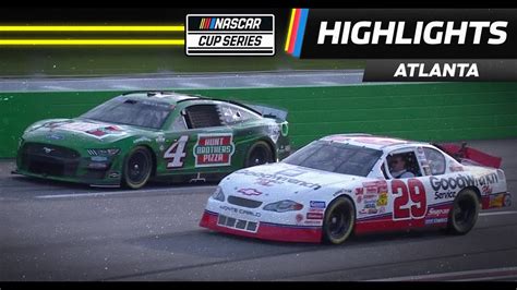 Kevin Harvick shares track with No. 29 in special moment at Atlanta - YouTube