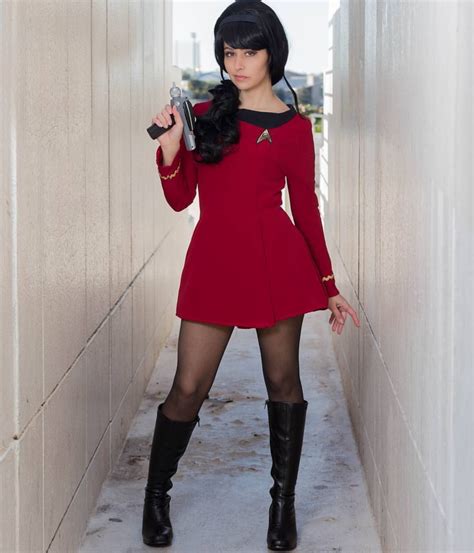 Love those Trekkies | Star trek fashion, Star trek costume, Star trek ...