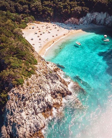 Sand Beaches in Gouvia - BeachAtlas