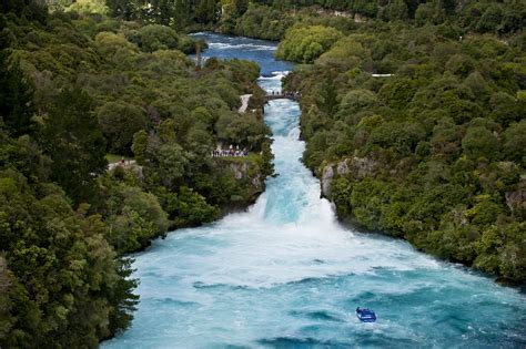 Spa Thermal Park to Huka Falls walk | Love Taupō