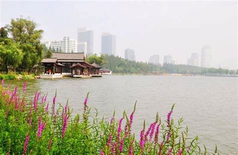 Tai Hu Lake Wuxi, Scenery of Taihu Lake in China's Jiangsu