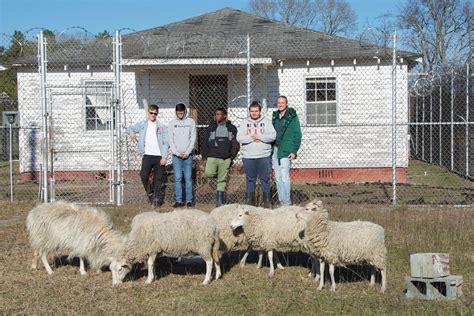 These Teens are Turning an Abandoned Prison into a Sustainable Farm ...