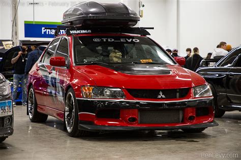 Red Mitsubishi Lancer Evo 9 MR - BenLevy.com