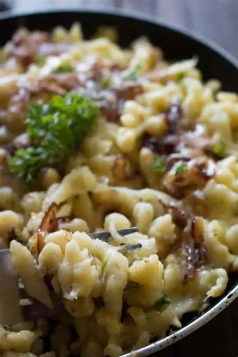 How To Serve Spaetzle Noodles? - DeKookGuide