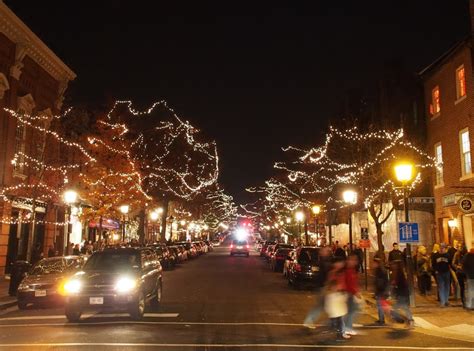 Old Town Alexandria Christmas Tree Lighting | Mu-43