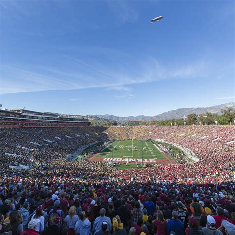 Power Ranking Top 25 College Football Stadiums of 2016 | Bleacher Report