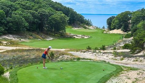 The 10 Best Golf Courses In The US - WorldAtlas