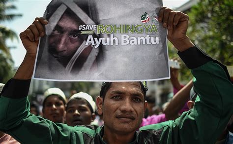 Malaysia's migrant Rohingya Muslims protest against their persecution ...