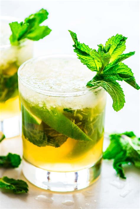 Irish Whiskey Smash {St. Patrick's Day Cocktail!} - WellPlated.com