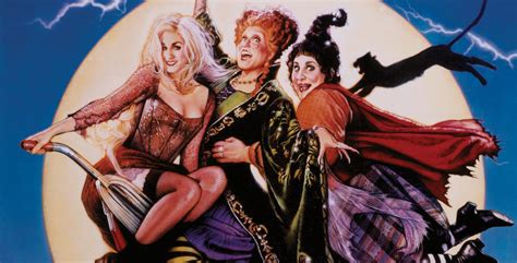 D23 Members Run Amuck at the Hocus Pocus 20th Anniversary Screening - D23