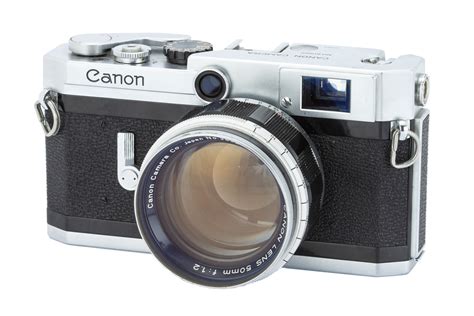 Lot 110 - A Canon VI-L Rangefinder Camera,