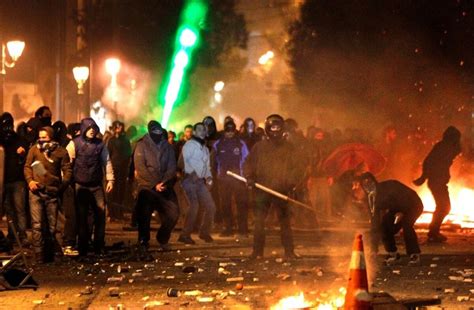 Why Don't Americans Riot Anymore? - Bloomberg