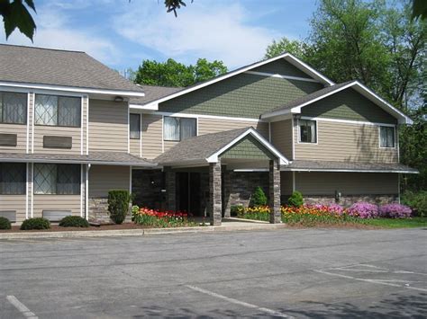 QUALITY INN HYDE PARK - POUGHKEEPSIE NORTH - Motel Reviews, Photos, Rate Comparison - Tripadvisor