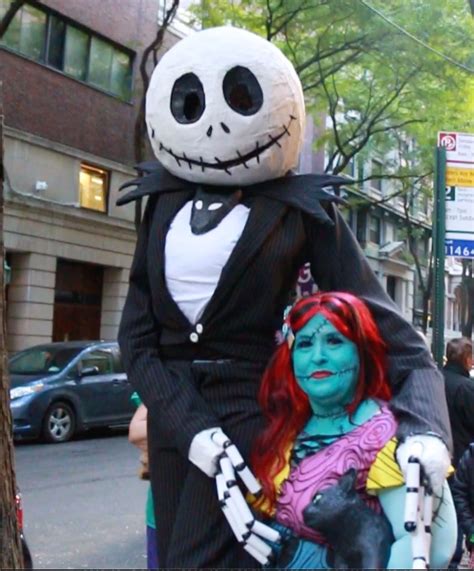 'Live with Kelly and Ryan' Halloween costume contest turns out impressive creations like a ...