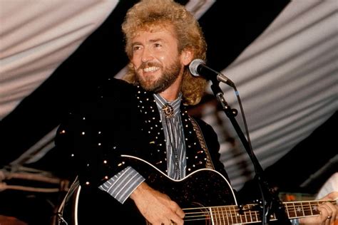 10 Keith Whitley Songs Every Country Fan Should Know