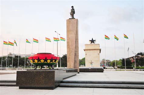 Tomb of the Unknown Soldier Monument To A part of Independence Square ...