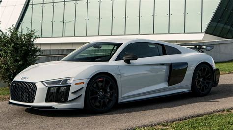 Audi R8 V10 Plus Coupe Competition Revealed For The US