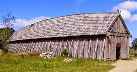 bensozia: The Long History of the Viking Longhouse