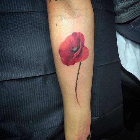 29 Poppy flower tattoos-Ideen | mohnblumen tattoo, mohnblume, tätowierungen