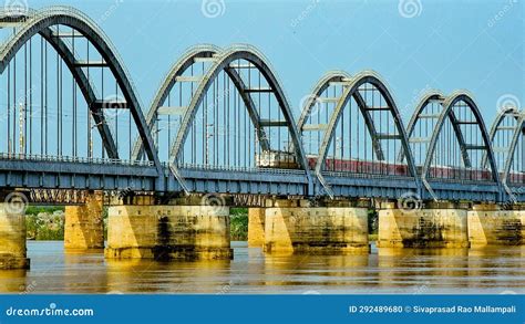 Train Crossing Godavari Arch Railway Bridge, Rajahmundry, Andhra ...