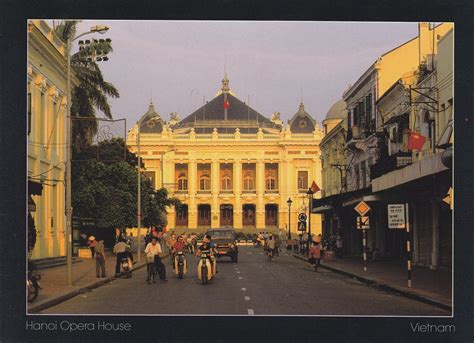 Saigon Opera House | Hello Saigon!