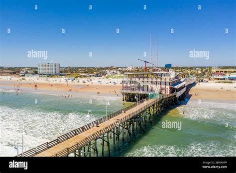 Aerial photo Daytona Beach Florida Fishing pier Stock Photo - Alamy