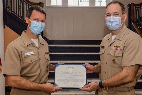 DVIDS - Images - Awards for NYC mission aboard USNS Comfort [Image 4 of 4]