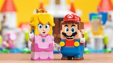 LEGO Peach Joins the LEGO Mario Universe - IGN