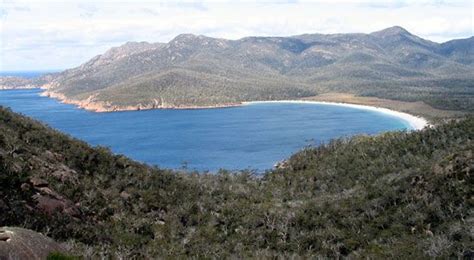 Freycinet Peninsula | Coastline, National Park, Wildlife | Britannica