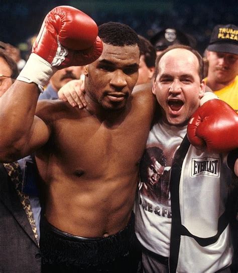 Mike Tyson and his trainer Kevin Rooney | Mike tyson, Tyson boxer, Tyson