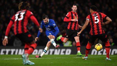 Chelsea 2 Bournemouth 0 LIVE RESULT: Havertz and Mount net goals to ...