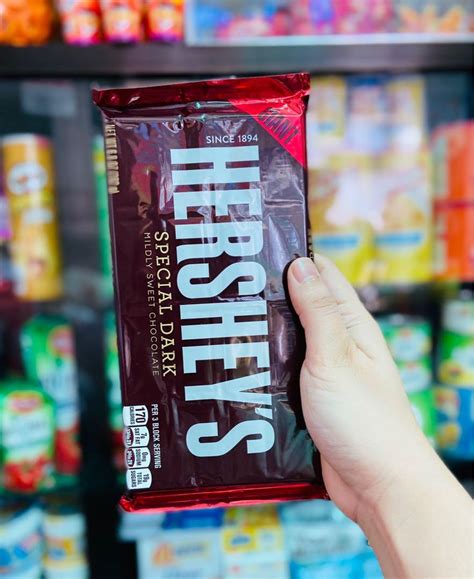 Hershey’s Giant Bar, Food & Drinks, Packaged & Instant Food on Carousell