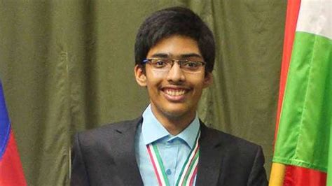 Chirag Falor | JEE Advanced topper Chirag Falor skip studying at IITs, admitted to MIT dgtl ...