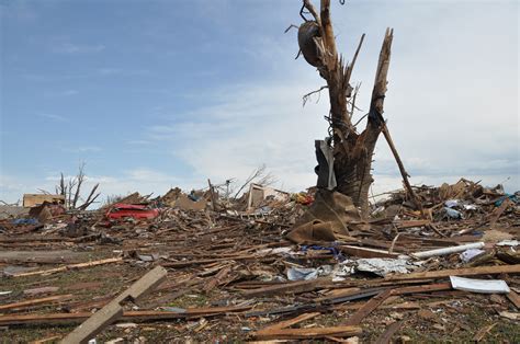 Oklahoma tornado relief in pictures > Air Force Reserve Command > News ...