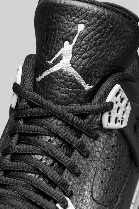 Air Jordan 4 "Oreo" - Nikestore Release Info - SneakerNews.com