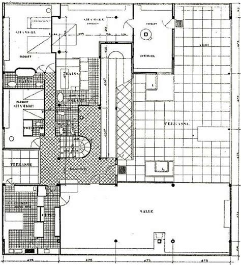 Plan of the main floor of Villa Savoie by Le Corbusier. Source: W... | Download Scientific Diagram