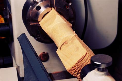 The 5 Best Wood Lathe Chucks (2025 Review)