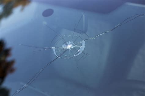 Is it Illegal to Drive a Vehicle with a Cracked Windshield in Minnesota? | Only 1 Auto Glass