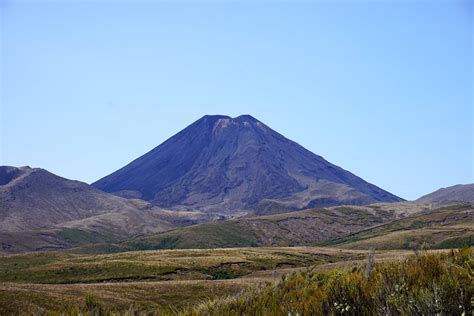 Hiking the Tongariro Northern Circuit - Talk Travel To Me