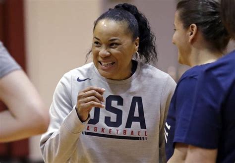 Dawn Staley reflects on the Hall of Fame career of Sixers' Maurice ...