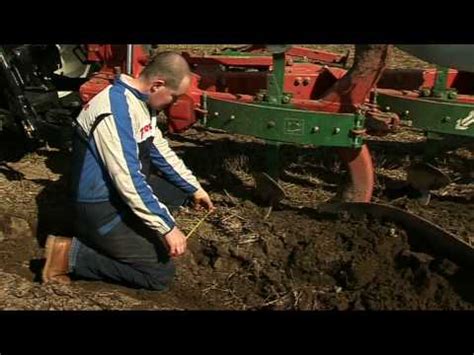 Good ploughing techniques - YouTube