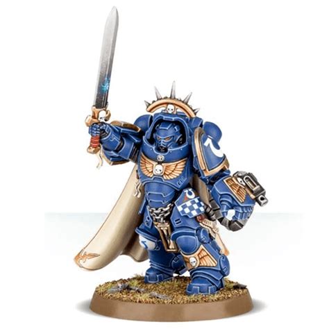 Ultramarines Primaris Captain in Gravis Armour