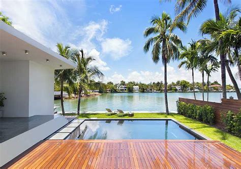 $11.499 Million Newly Built Modern Waterfront Home In Miami Beach, FL ...