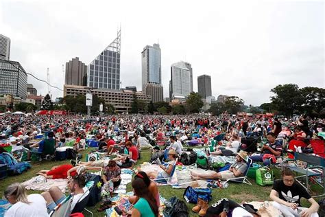 Carols in the Domain - NeavahLeyli